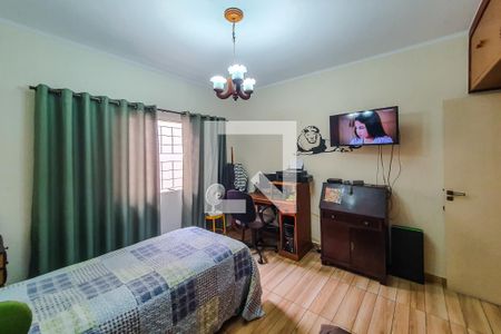 Casa à venda com 325m², 4 quartos e 6 vagasquarto 3