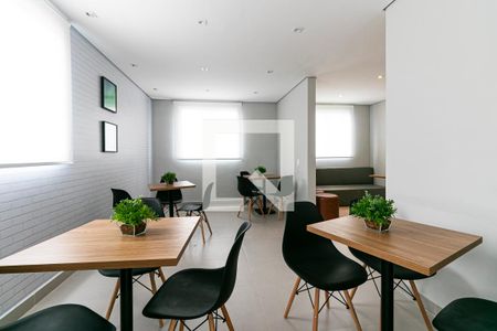 Apartamento à venda com 38m², 2 quartos e sem vagaÁrea comum - Salão de festas