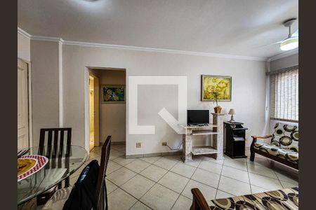 Sala de apartamento para alugar com 2 quartos, 75m² em Balneario Guarujá, Guarujá