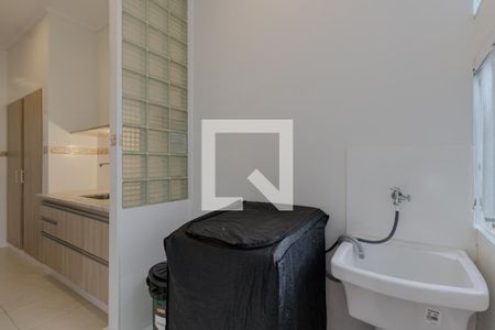 Apartamento para alugar com 115m², 3 quartos e 1 vagaÁrea de Serviço