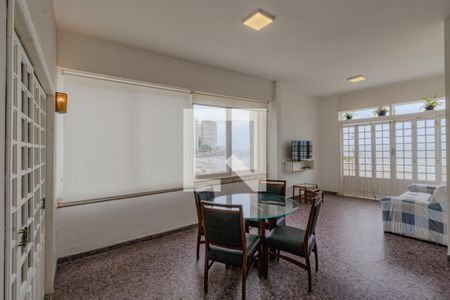 Apartamento para alugar com 115m², 3 quartos e 1 vagaSala