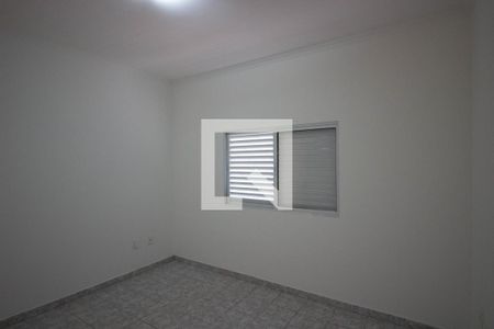 Quarto 2Quarto 2 de casa à venda com 2 quartos, 130m² em Vila Carmosina, São Paulo
