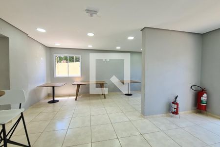 Apartamento para alugar com 44m², 2 quartos e 1 vagaÁrea comum - Salão de festas