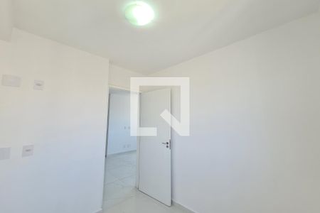 Quarto 1 de apartamento para alugar com 2 quartos, 44m² em Cidade Satelite Santa Barbara, São Paulo