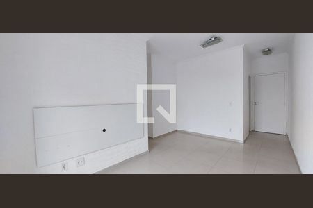 Sala de apartamento à venda com 2 quartos, 64m² em Vila Homero Thon, Santo André