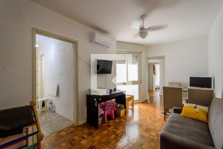 Sala de apartamento à venda com 2 quartos, 64m² em Santana, Porto Alegre