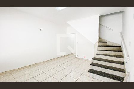 Casa à venda com 125m², 2 quartos e 2 vagasSala - Sala de Estar