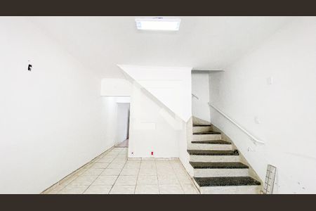 Sala - Sala de Estar de casa à venda com 2 quartos, 125m² em Vila Scarpelli, Santo André