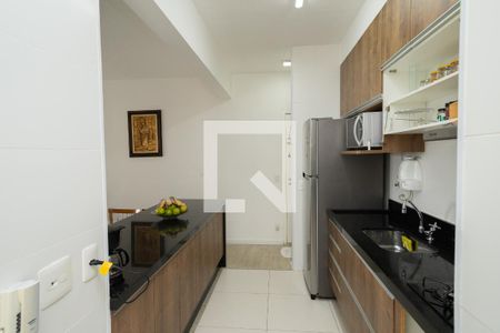Apartamento à venda com 94m², 3 quartos e 2 vagas Apartamento à venda com 94m², 3 quartos e 2 vagasCozinha