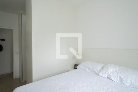 Apartamento à venda com 94m², 3 quartos e 2 vagas Apartamento à venda com 94m², 3 quartos e 2 vagasSuíte