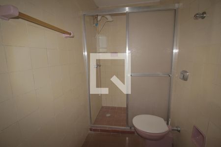 Apartamento para alugar com 63m², 2 quartos e sem vagaBanheiro
