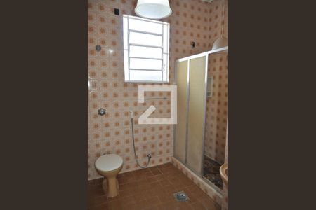 Apartamento para alugar com 70m², 2 quartos e sem vagaBanheiro