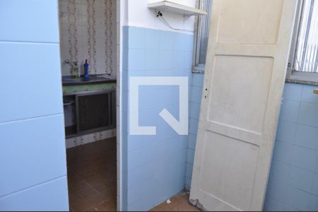 Apartamento para alugar com 70m², 2 quartos e sem vagaÁrea de serviço