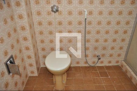 Apartamento para alugar com 70m², 2 quartos e sem vagaBanheiro