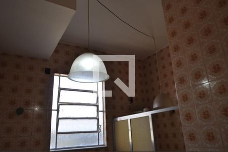 Apartamento para alugar com 70m², 2 quartos e sem vagaBanheiro