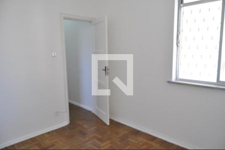 Apartamento para alugar com 70m², 2 quartos e sem vagaQuarto
