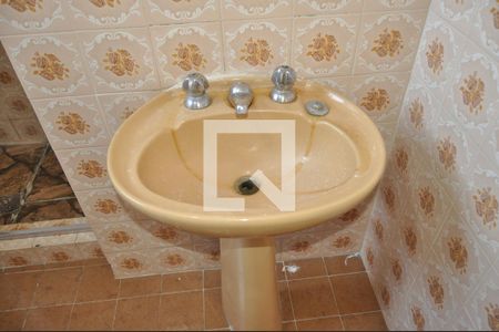 Apartamento para alugar com 70m², 2 quartos e sem vagaBanheiro