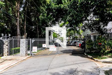 Apartamento para alugar com 94m², 3 quartos e 1 vaga Apartamento para alugar com 94m², 3 quartos e 1 vagaFachada