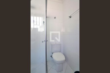 Casa à venda com 198m², 3 quartos e 4 vagasSuíte 2 - Banheiro