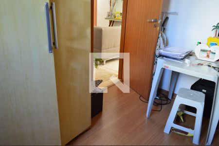 Quarto 2 de apartamento para alugar com 2 quartos, 43m² em Chacaras Reunidas Santa Terezinha, Contagem