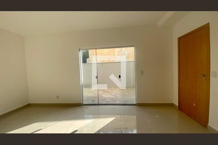 Sala de apartamento para alugar com 2 quartos, 98m² em Vila Paris, Belo Horizonte