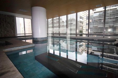 Apartamento à venda com 44m², 1 quarto e 1 vaga Apartamento à venda com 44m², 1 quarto e 1 vagaÁrea comum - Piscina