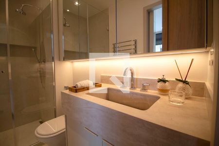 Apartamento à venda com 44m², 1 quarto e 1 vaga Apartamento à venda com 44m², 1 quarto e 1 vagaBanheiro da Suíte