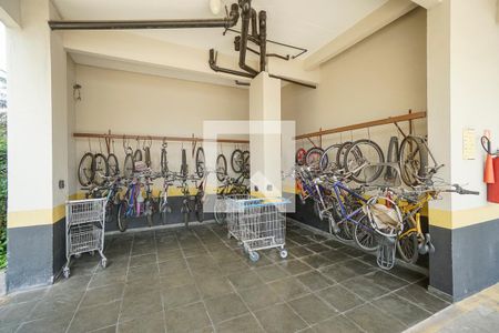 Apartamento à venda com 65m², 2 quartos e 2 vagas Apartamento à venda com 65m², 2 quartos e 2 vagasBicicletário