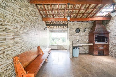 Apartamento à venda com 65m², 2 quartos e 2 vagas Apartamento à venda com 65m², 2 quartos e 2 vagasChurrasqueira
