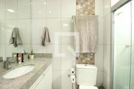 Banheiro de apartamento à venda com 2 quartos, 126m² em Jardim America, Belo Horizonte