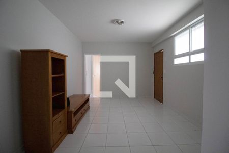 Sala de apartamento para alugar com 3 quartos, 90m² em Cerqueira César, São Paulo