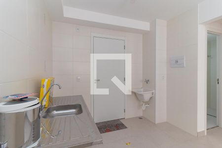 Cozinha de apartamento para alugar com 2 quartos, 33m² em Itaquera, São Paulo