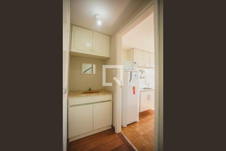 Lavabo de apartamento à venda com 1 quarto, 54m² em Vila Clementino, São Paulo