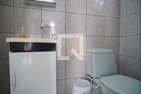 Casa à venda com 203m², 3 quartos e 2 vagas Casa à venda com 203m², 3 quartos e 2 vagasLavabo