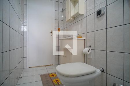 Casa à venda com 203m², 3 quartos e 2 vagas Casa à venda com 203m², 3 quartos e 2 vagasBanheiro