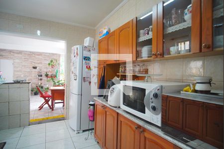 Casa à venda com 203m², 3 quartos e 2 vagas Casa à venda com 203m², 3 quartos e 2 vagasCozinha