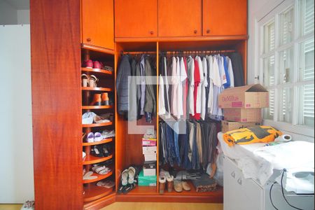 Casa à venda com 203m², 3 quartos e 2 vagas Casa à venda com 203m², 3 quartos e 2 vagasQuarto 2