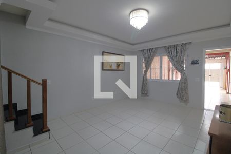 Sala de casa para alugar com 3 quartos, 120m² em Jardim Sabará, São Paulo