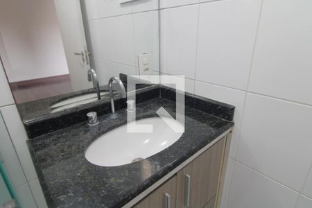 Casa à venda com 120m², 3 quartos e 2 vagasPia banheiro da suíte