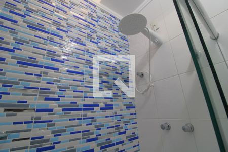 Casa à venda com 120m², 3 quartos e 2 vagasBanheiro 