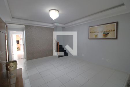 Sala de casa à venda com 3 quartos, 120m² em Jardim Sabará, São Paulo