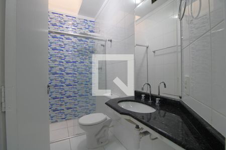 Casa à venda com 120m², 3 quartos e 2 vagasBanheiro 