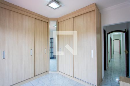 Quarto 1 - Suíte de casa à venda com 3 quartos, 220m² em Jardim Santo André, Santo André