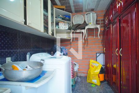 Casa à venda com 120m², 3 quartos e 4 vagas Casa à venda com 120m², 3 quartos e 4 vagasÁrea de Serviço