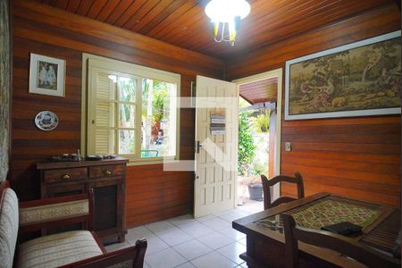 Casa à venda com 120m², 3 quartos e 4 vagas Casa à venda com 120m², 3 quartos e 4 vagasCozinha