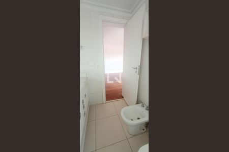 Apartamento para alugar com 190m², 3 quartos e 3 vagas Apartamento para alugar com 190m², 3 quartos e 3 vagasBanheiro