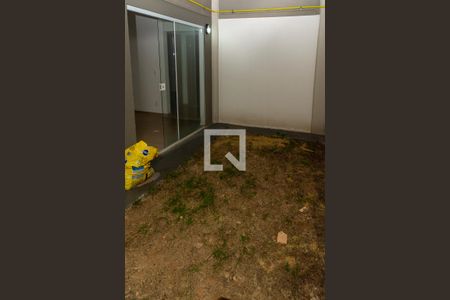 Apartamento para alugar com 60m², 2 quartos e 1 vagaJardim/Área privativa