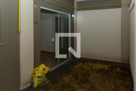 Apartamento para alugar com 60m², 2 quartos e 1 vagaJardim/Área privativa