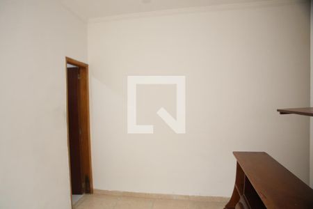 Casa para alugar com 78m², 2 quartos e 1 vagaSuite