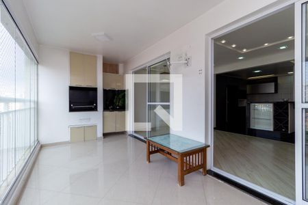 Apartamento à venda com 110m², 3 quartos e 2 vagasVaranda